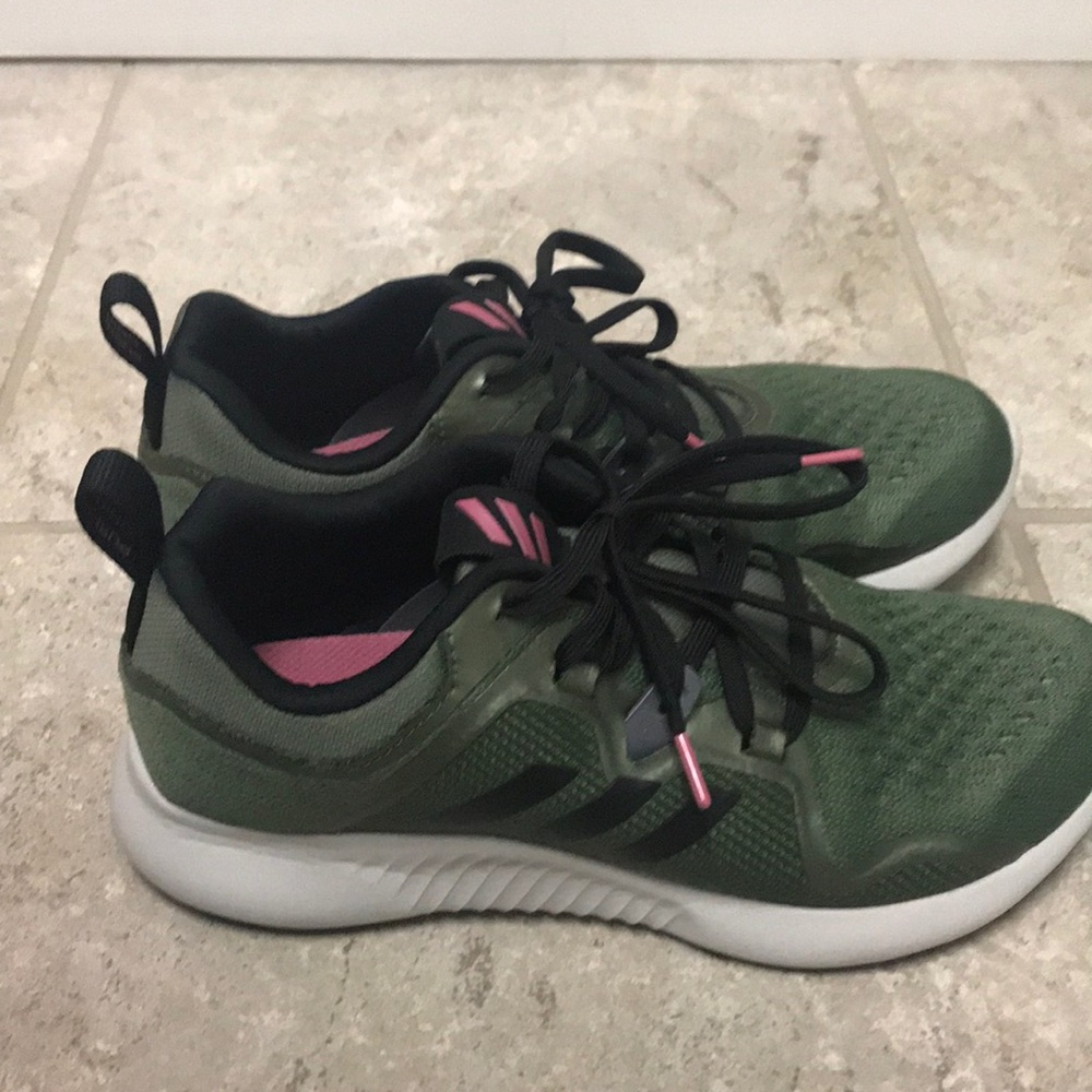 Addidas edge bounce